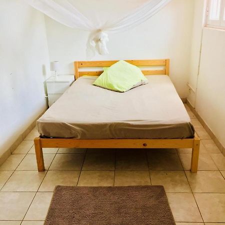 Soleil là Bed & Breakfast Terre-de-Bas Ngoại thất bức ảnh