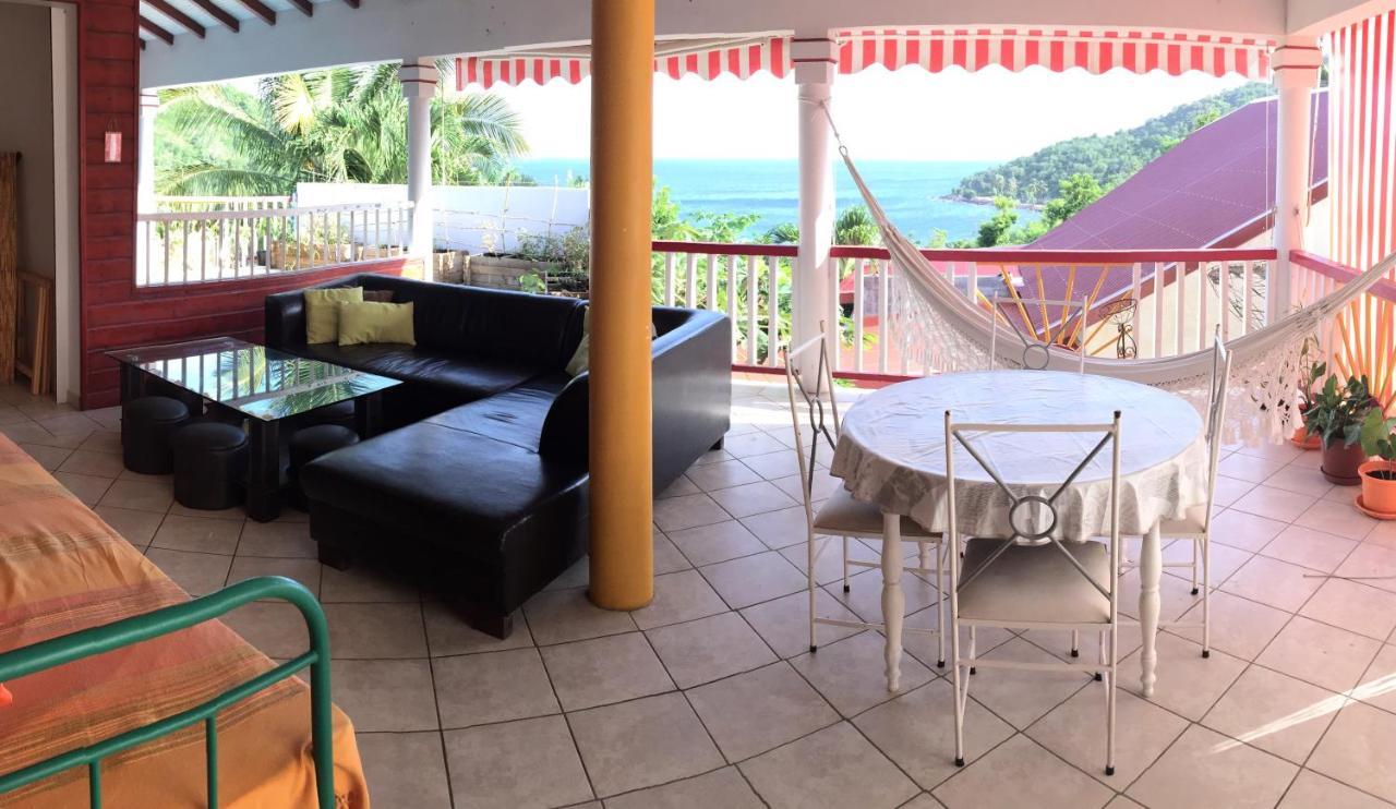 Soleil là Bed & Breakfast Terre-de-Bas Ngoại thất bức ảnh